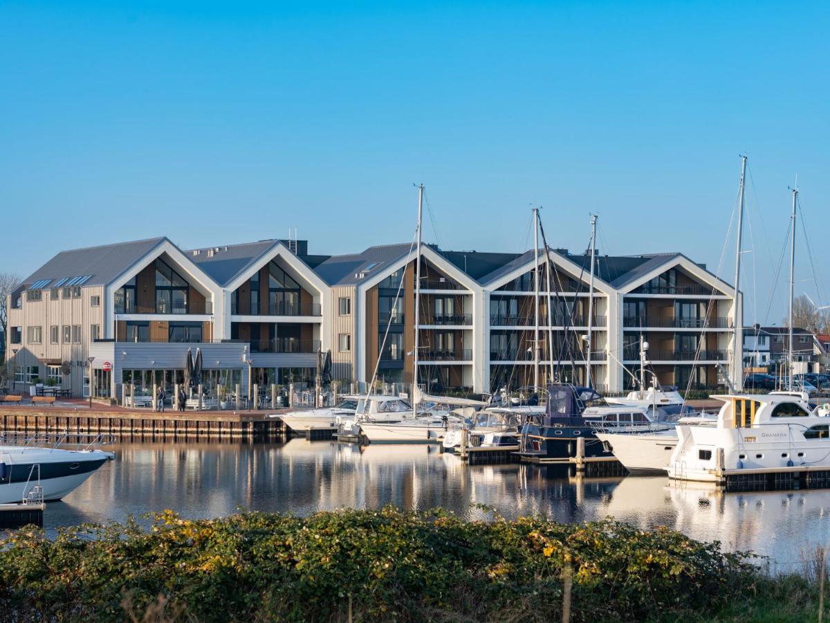 Beautiful With Marina View Appartement Kamperland